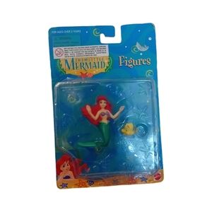 BNIB Vintage New Walt Disney Princess The Little Mermaid Ariel& Flounder Figures